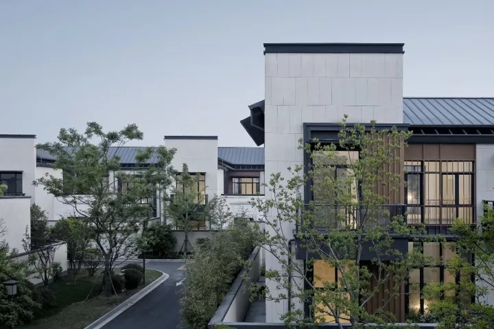 庭院、、修建与内部蹊径的关系