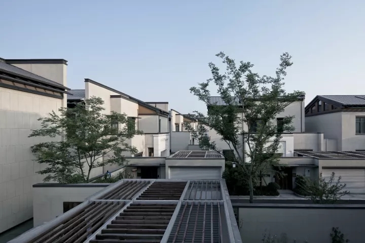 项目中公共空间与私密空间相互嵌套，，，空间感受富厚