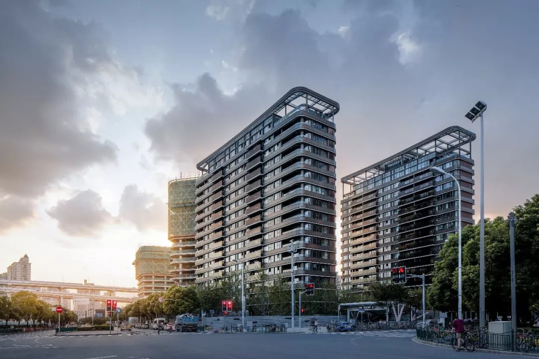 9001cc金沙以诚为本修建银奖项目，，绿地黄浦滨江